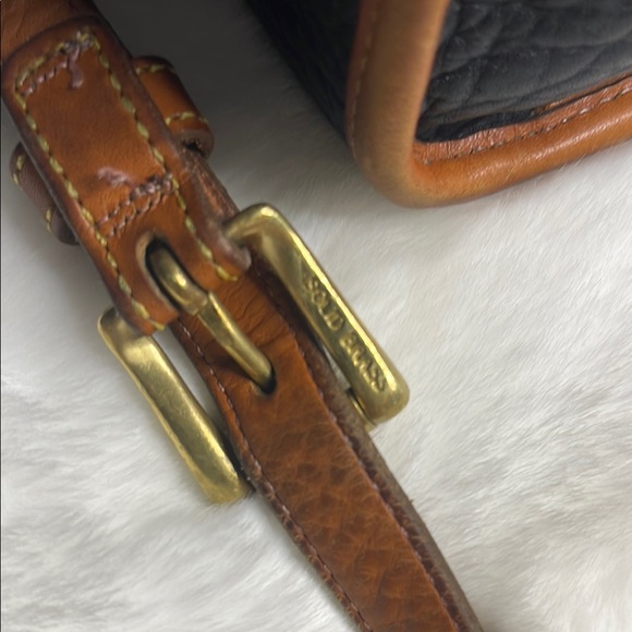 Dooney & Bourke Black and Tan Leather Shoulder Bag - Picture 3 of 16